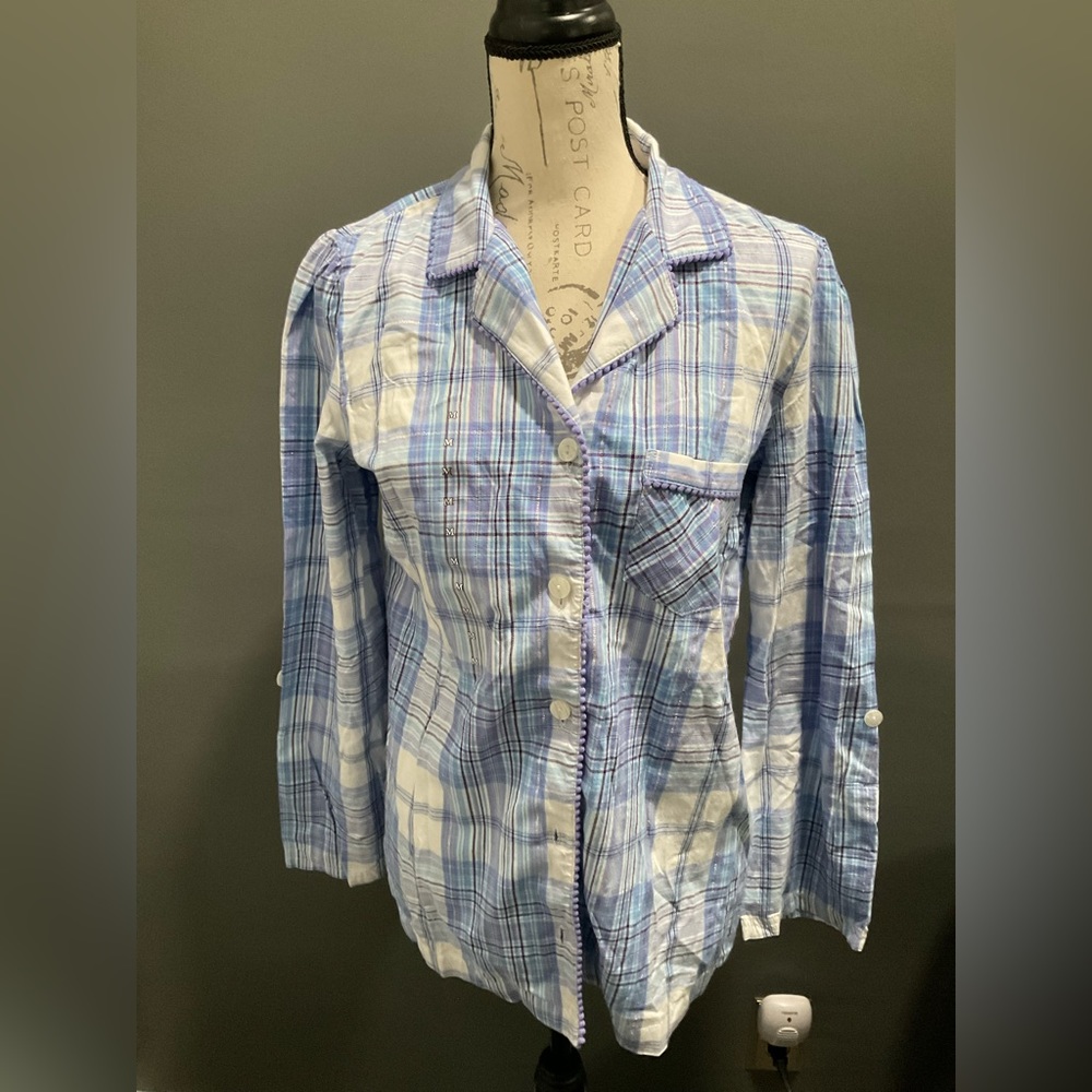 NWT VICTORIAS‎ SECRET BLUE PLAID TOP